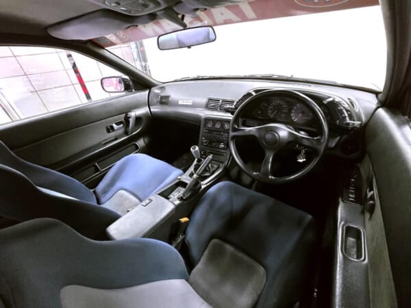 Nissan R32 GT-R 5MT - Image 6
