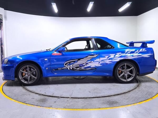 Nissan R34 GT-R  V-spec 6MT - Image 4